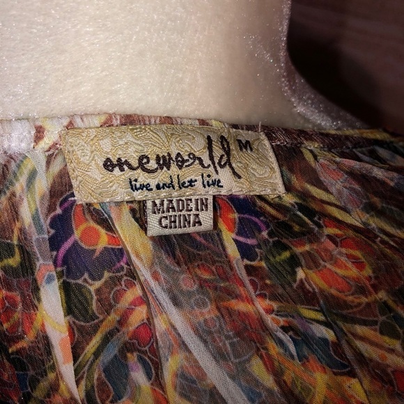 Semi Sheer Graphic Top - Picture 6 of 6